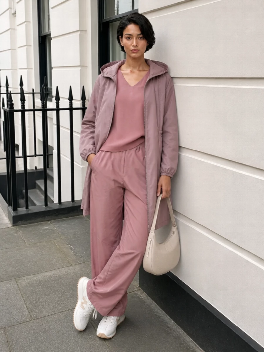 Herno mauve parka dusty rose trousers outfit