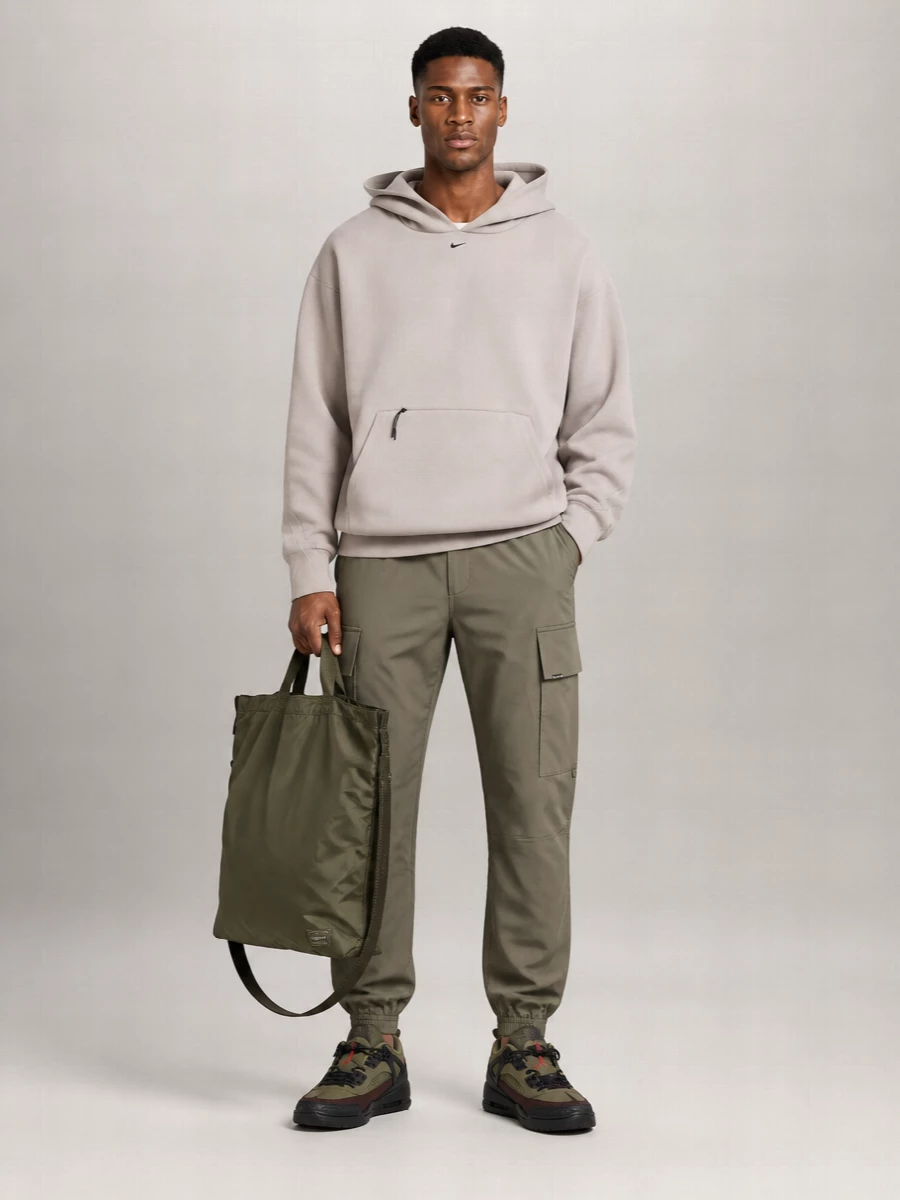 Nike Low-Top Sneakers