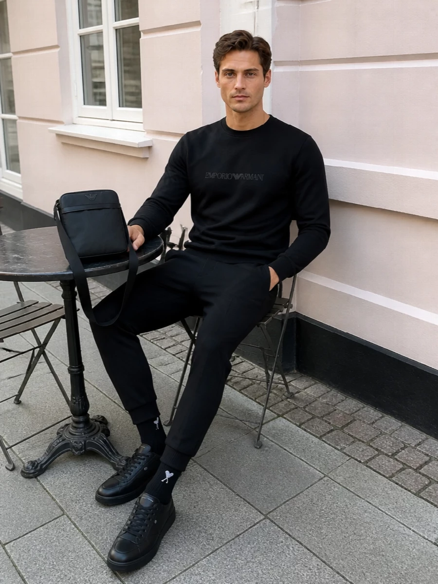 Emporio armani black sweatshirt jogger outfit