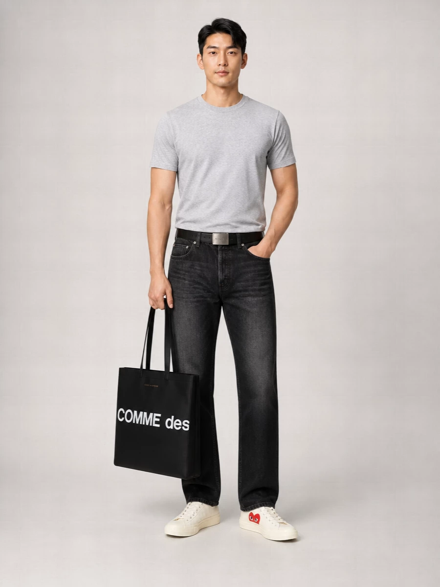 Comme Des Garçons Short-Sleeve Crewneck T-Shirt