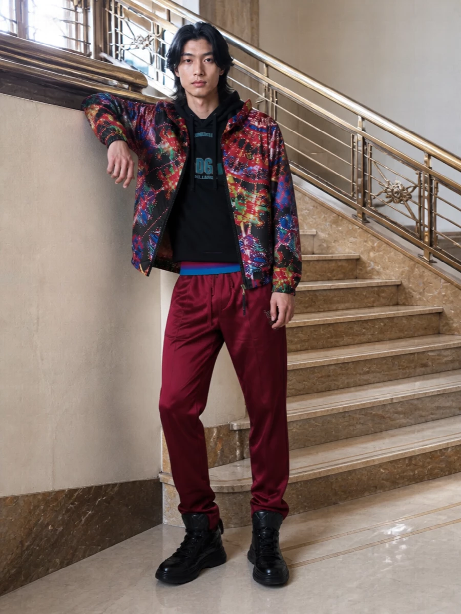Dolce gabbana neon print jacket streetwear outfit
