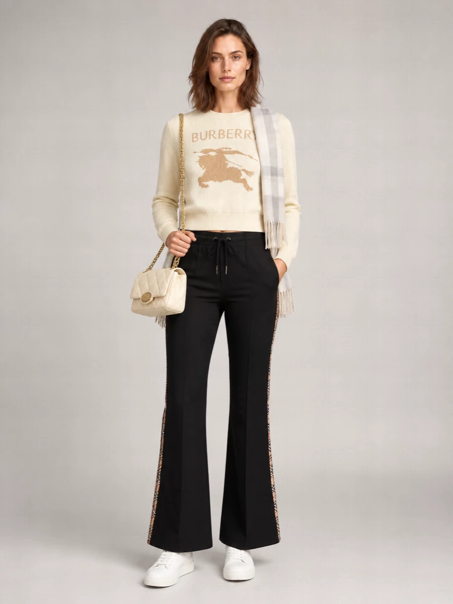 Burberry Cotton Wool Logo Intarsia Sweatshirt