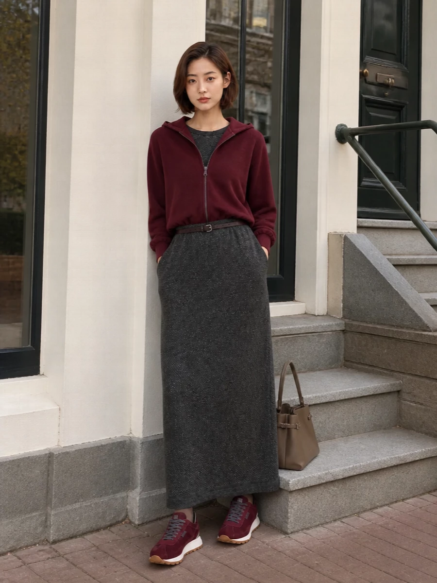 Brunello cucinelli burgundy hoodie charcoal dress
