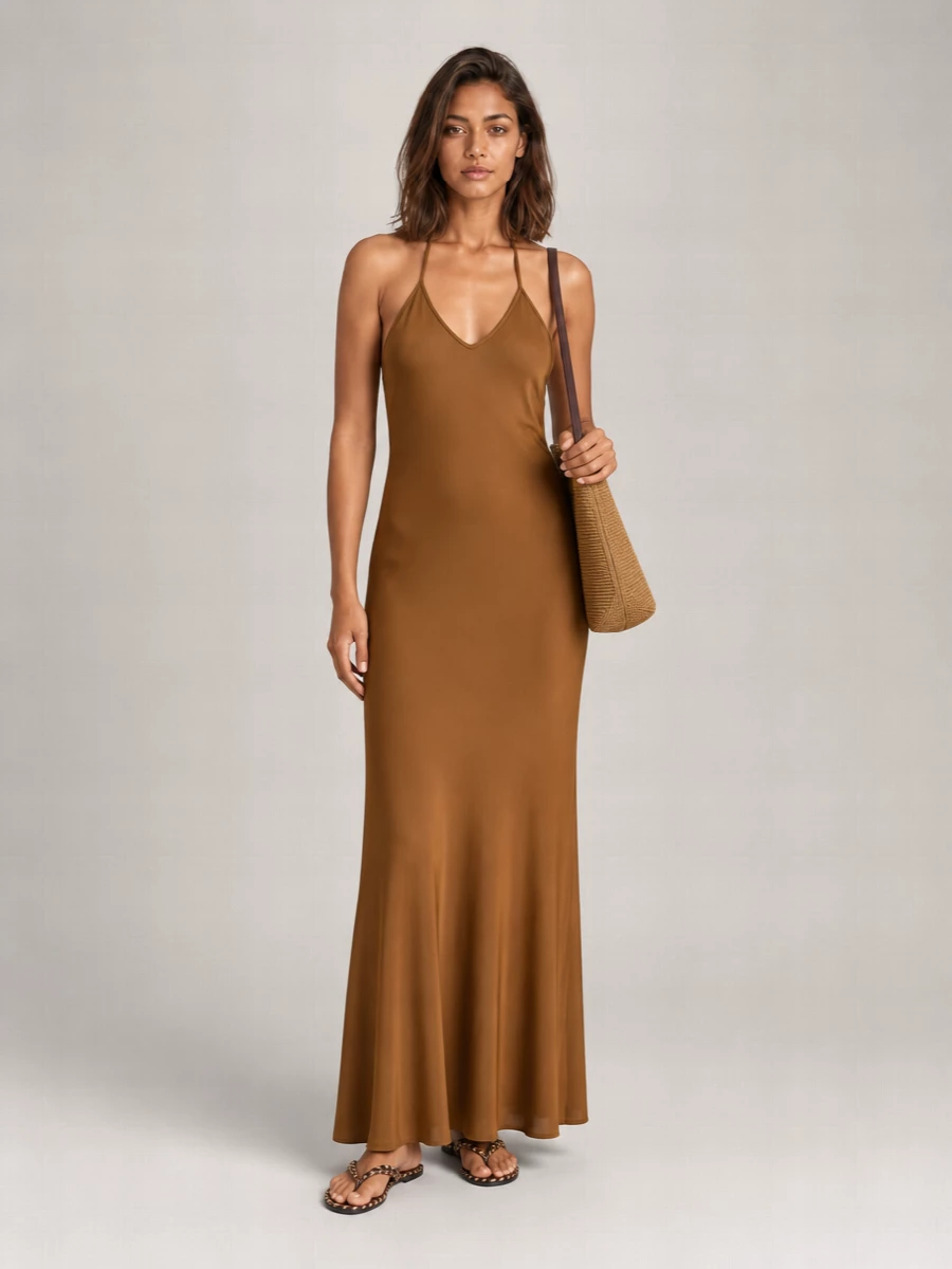 The Row Raffia Shoulder Bag