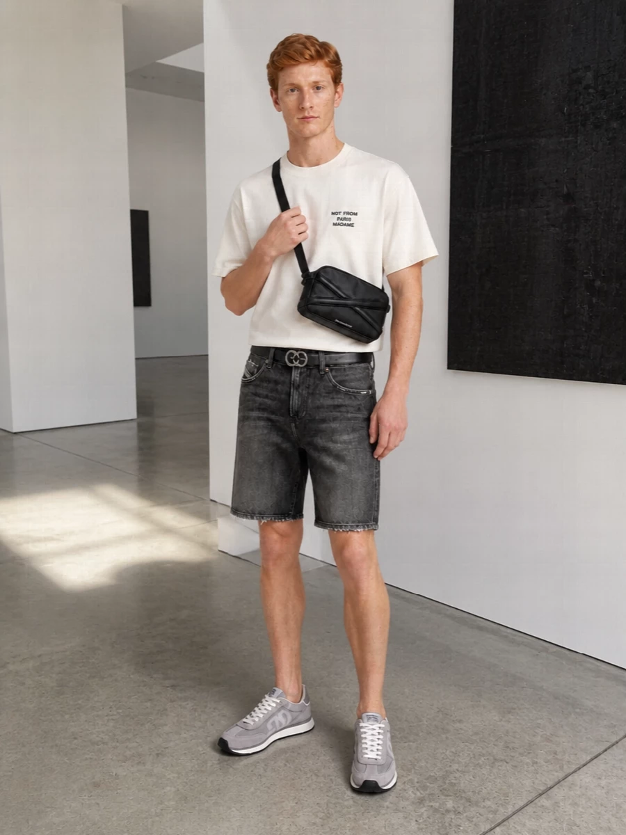 Diesel denim shorts drole tee dolce gabbana sneakers