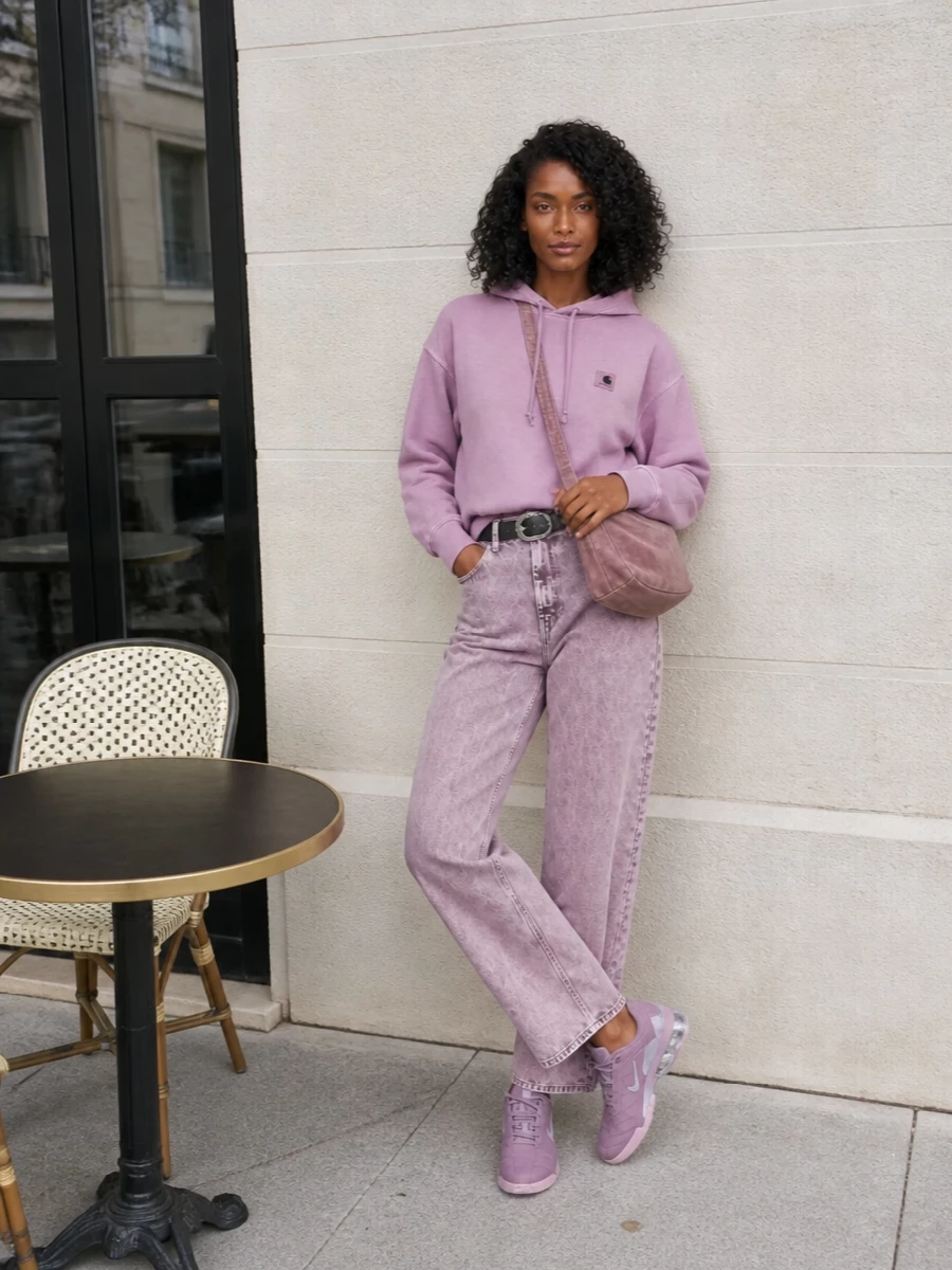 Carhartt mauve jeans nike sneakers outfit