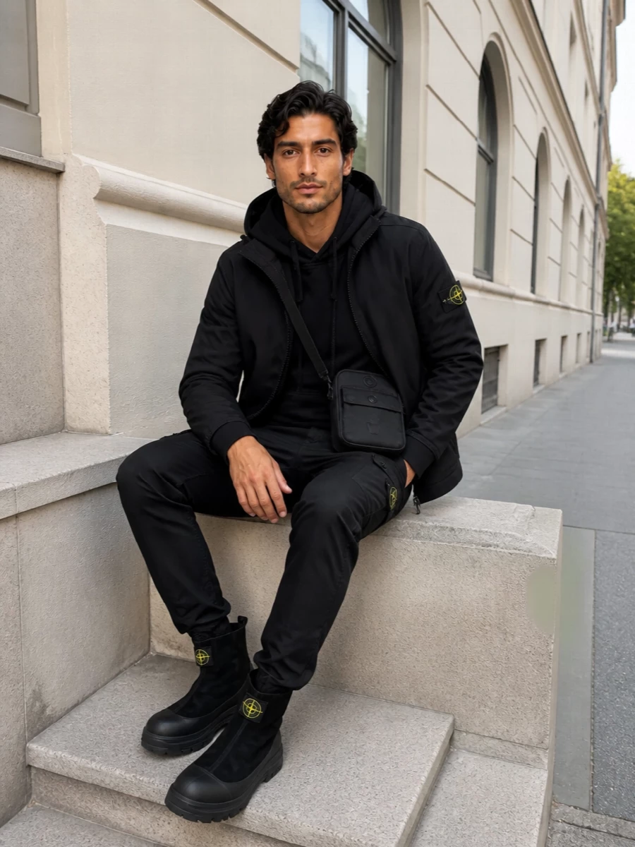 Stone island black cargo outfit winter boots
