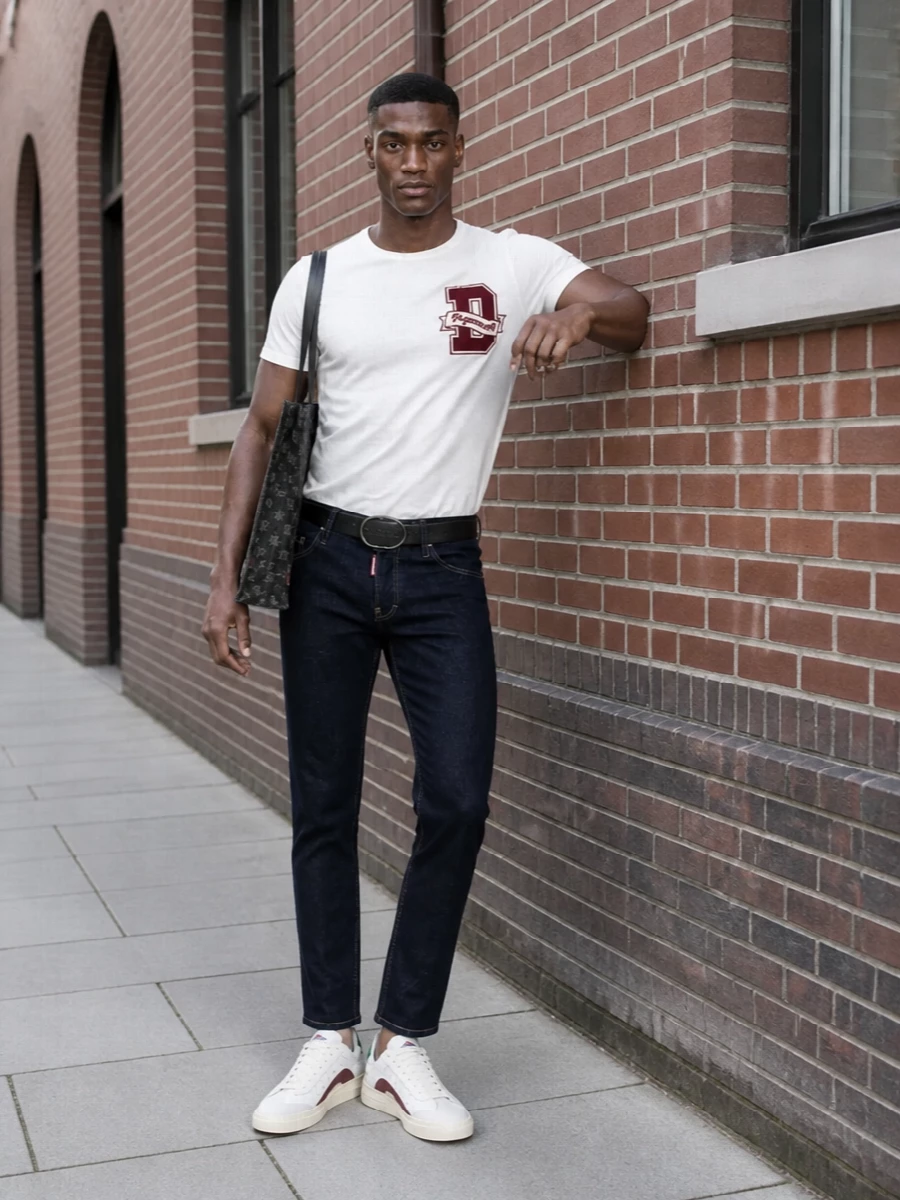 Dsquared2 varsity tee dark jeans sneakers