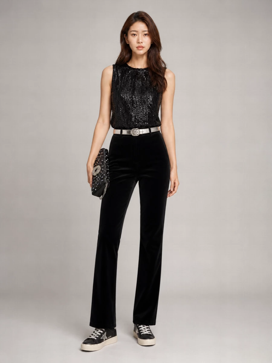 Roger Vivier Silk Satin Crystal-Embellished Clutch Bag
