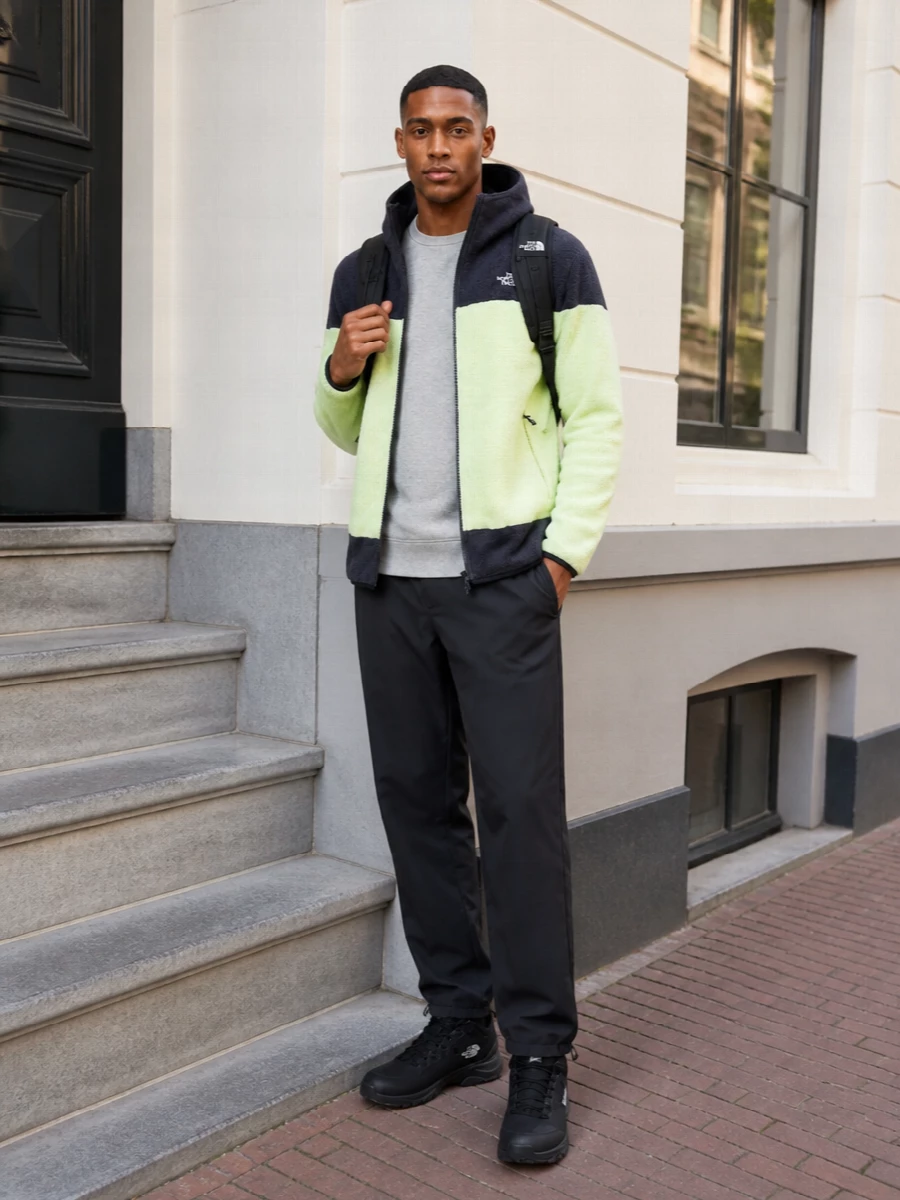 North face fleece trail pants sneakers outfit