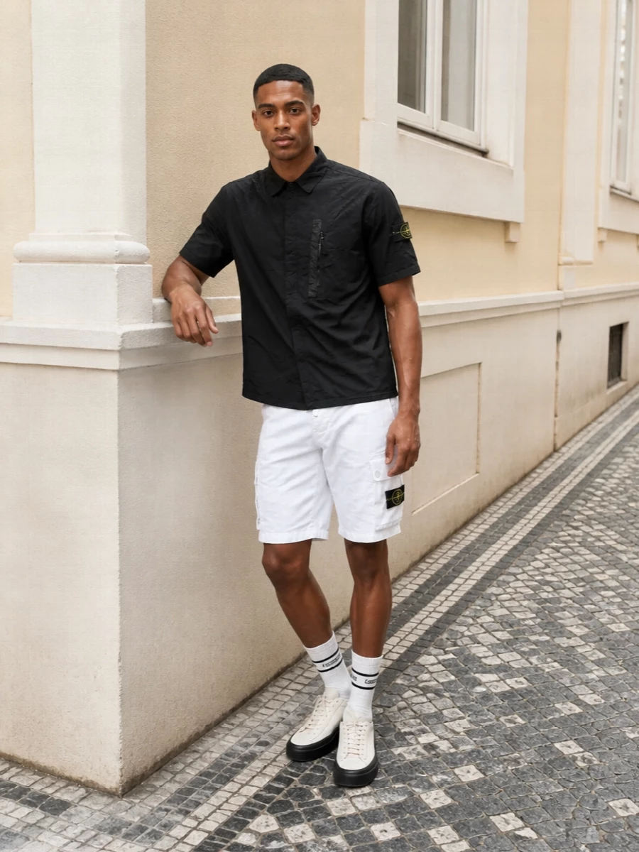 Stone island cargo shorts black shirt outfit
