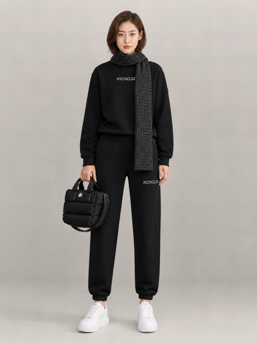 Moncler Loungewear Top