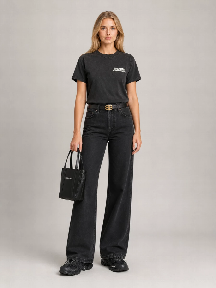Balenciaga Cotton Medium-Fit Logo-Print T-Shirt