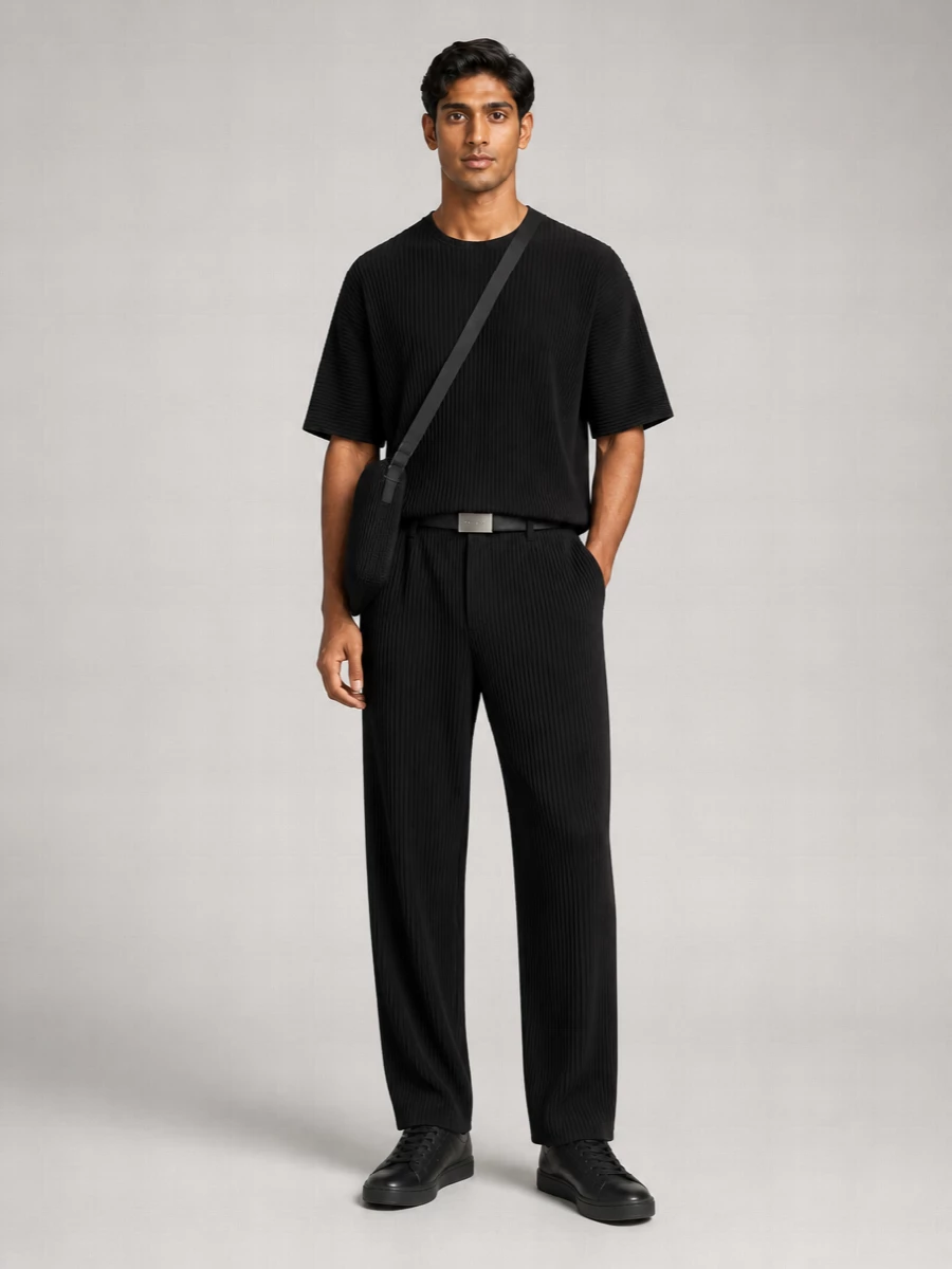 Homme Plisse Issey Miyake Black T-Shirt