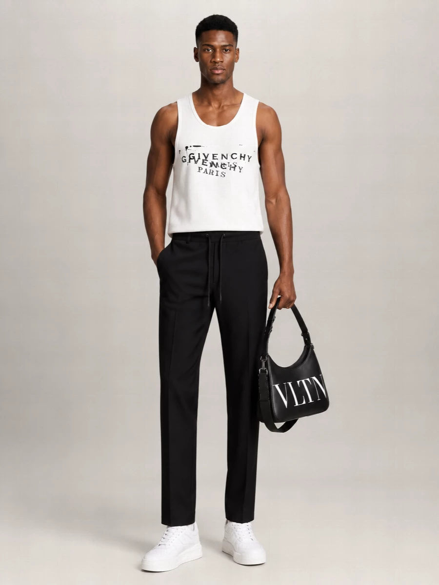 Valentino Garavani Leather One Stud Xl Low-Top Sneakers
