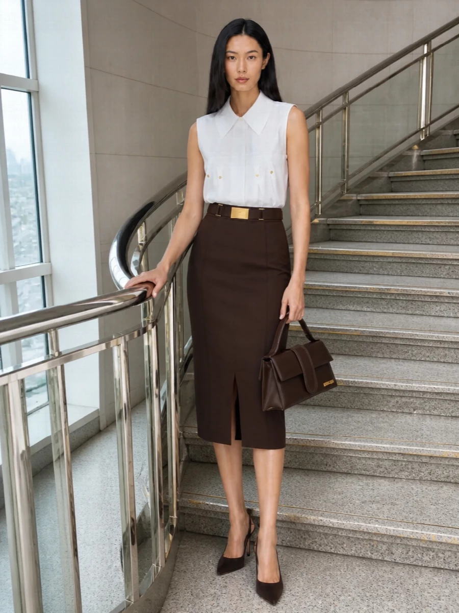 Elisabetta franchi brown pencil skirt outfit