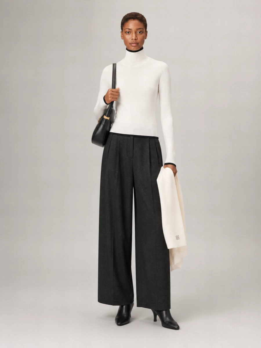 Totême Ribbed Fitted Top