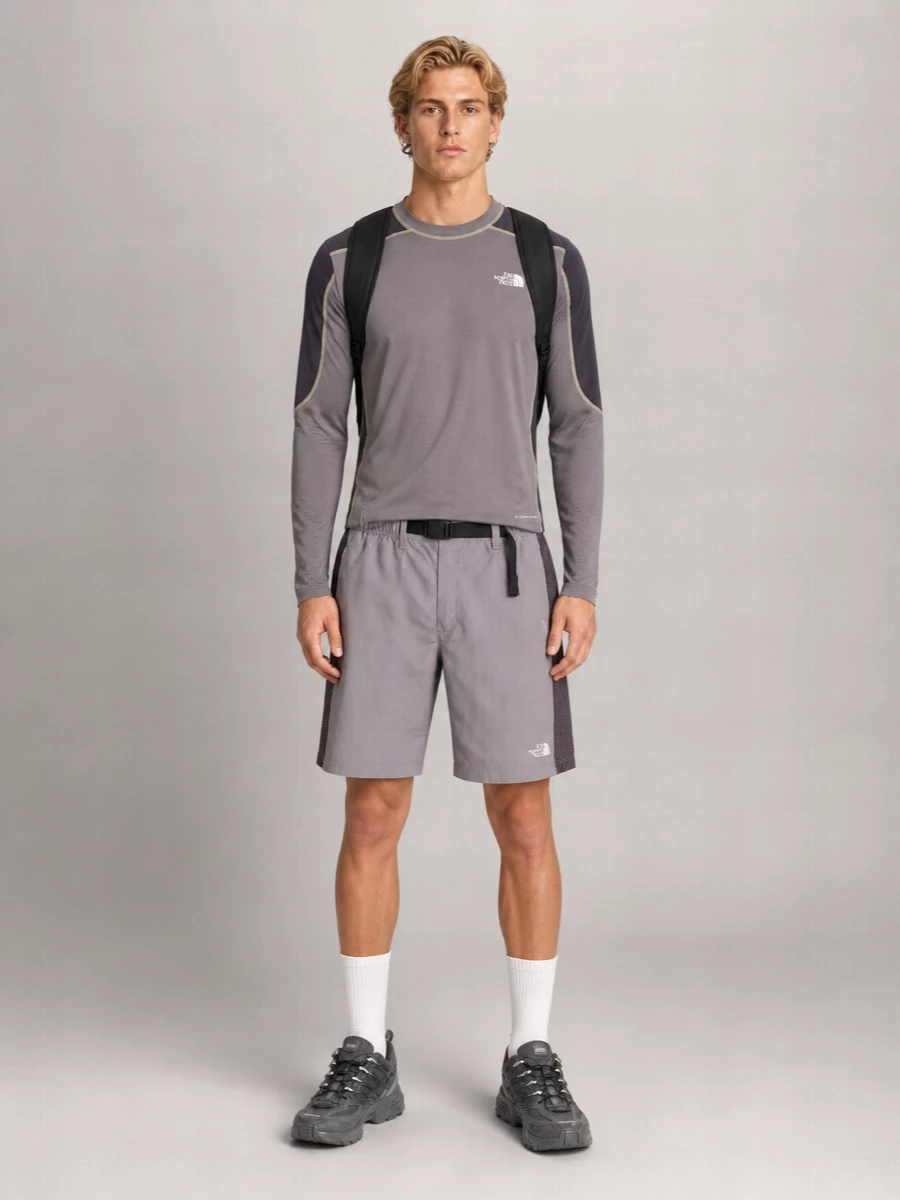 The North Face Logo Print Long Sleeve T-Shirt