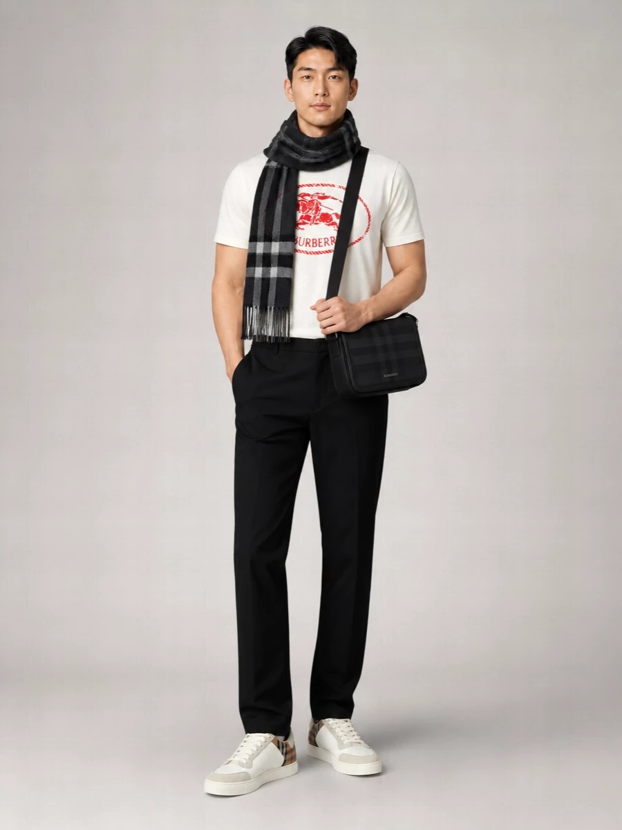 Burberry T-Shirt