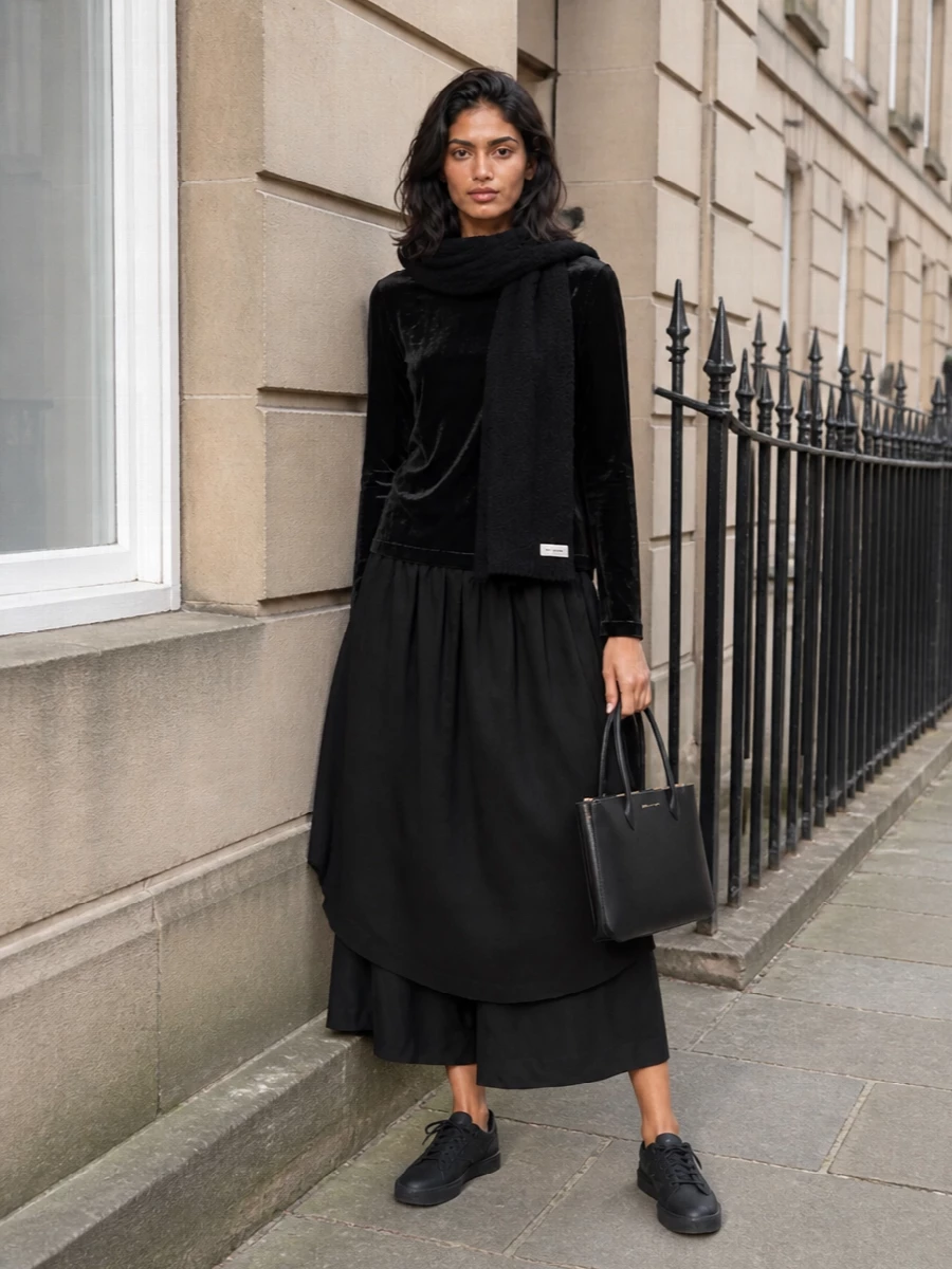 Comme des garcons black midi skirt velvet top