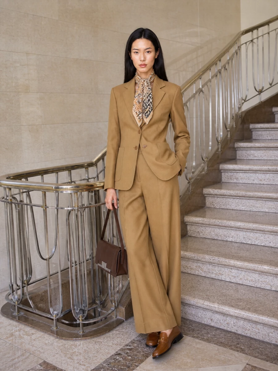 Max mara camel blazer wide leg trousers outfit