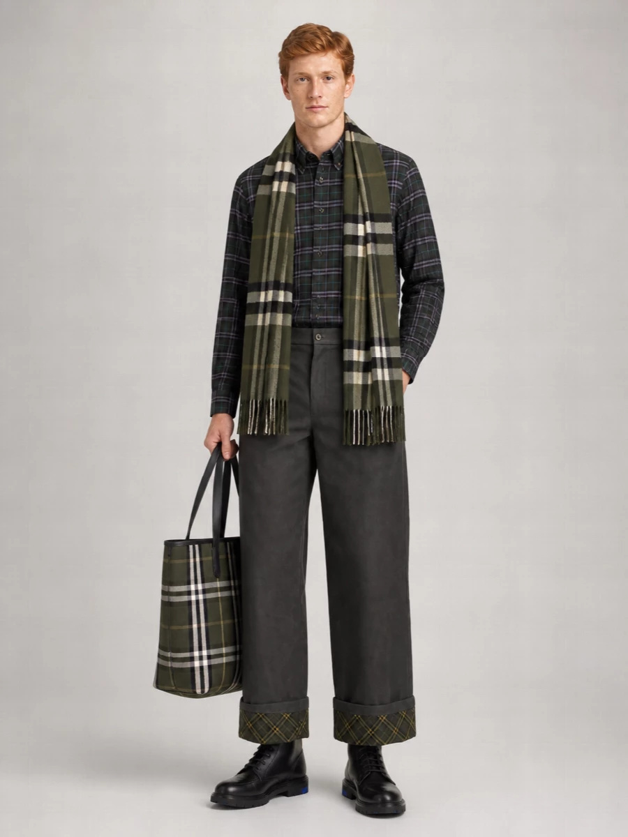 Burberry Leather Rogue Boots
