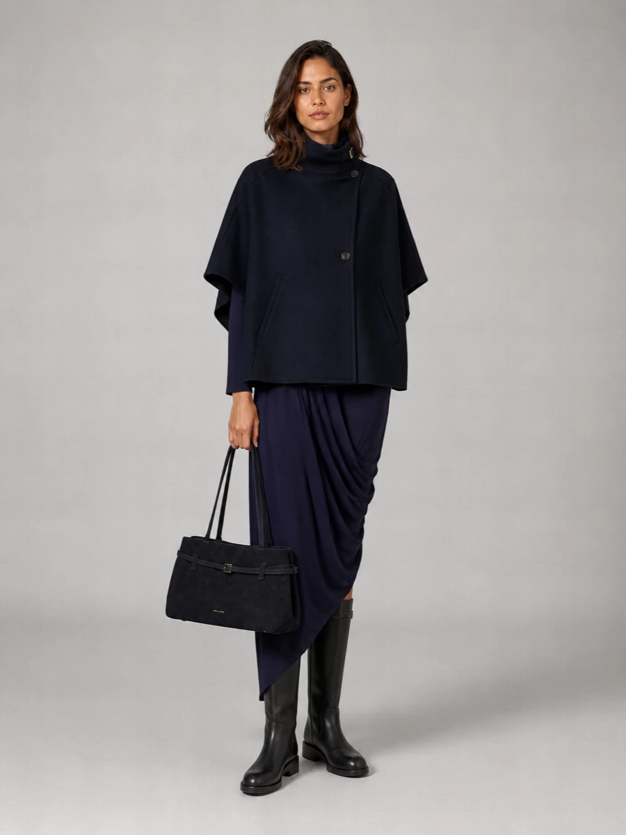 Manu Atelier Medium Leather Tote Bag