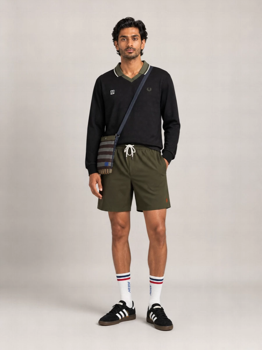 Fred Perry Logo Sweatshirt