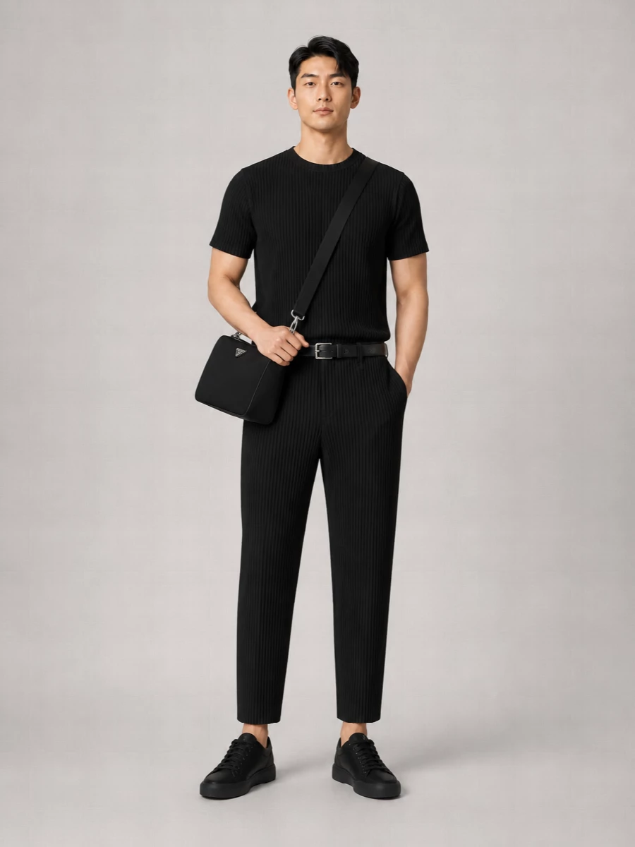 Homme Plisse Issey Miyake Cropped Straight-Leg Trousers