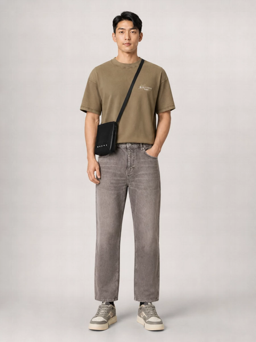 Represent Embroidered Logo Relaxed Fit T-Shirt
