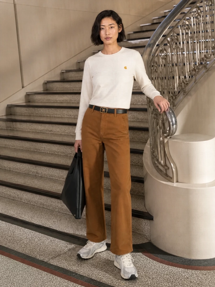 Carhartt tee caramel trousers mm6 bag