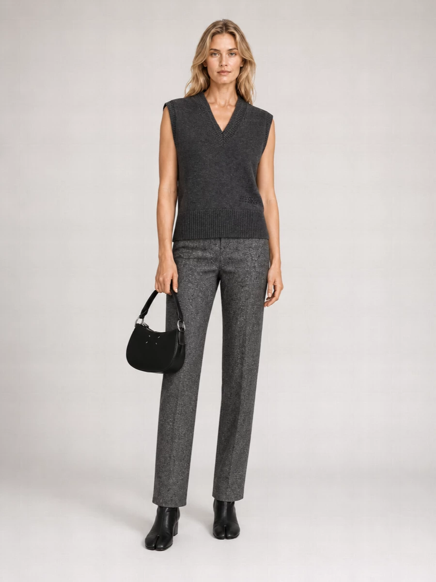 Mm6 Maison Margiela Wool Ribbed V-Neck Sleeveless Vest