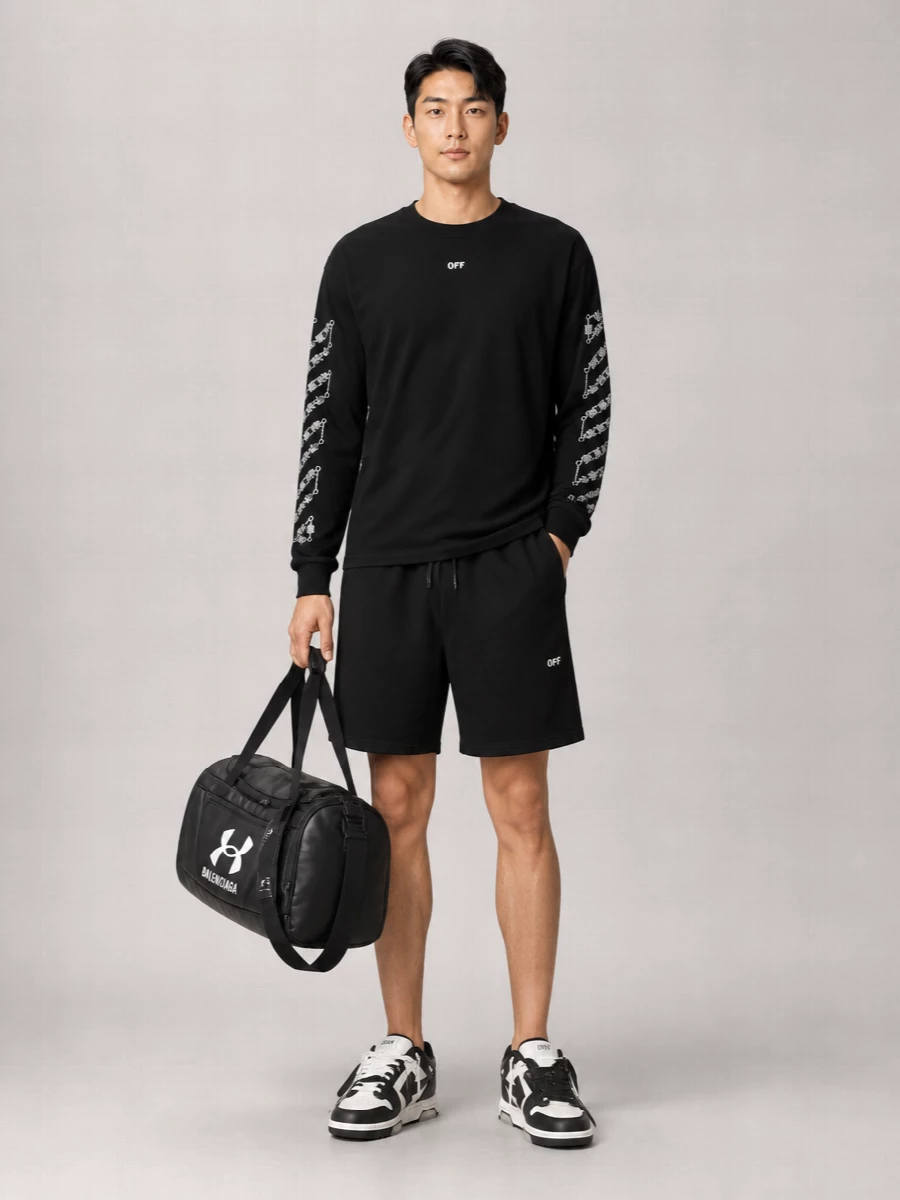 Off-White Logo-Print T-Shirt