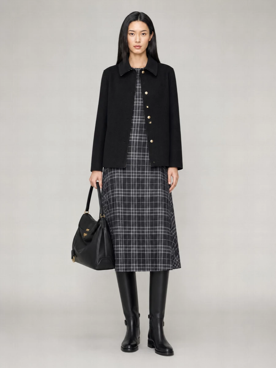 Burberry Wool Fitted Jacket
