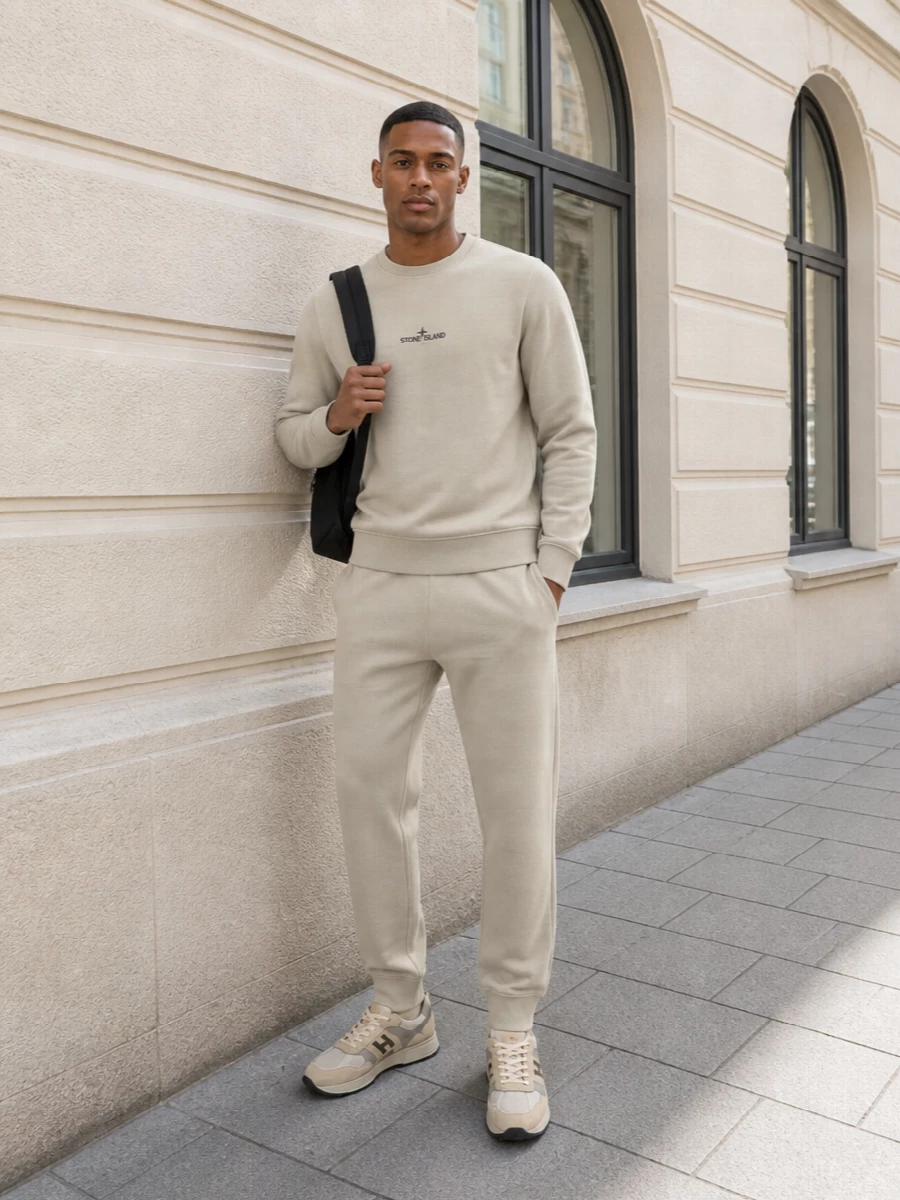 Stone island beige joggers hogan sneakers outfit