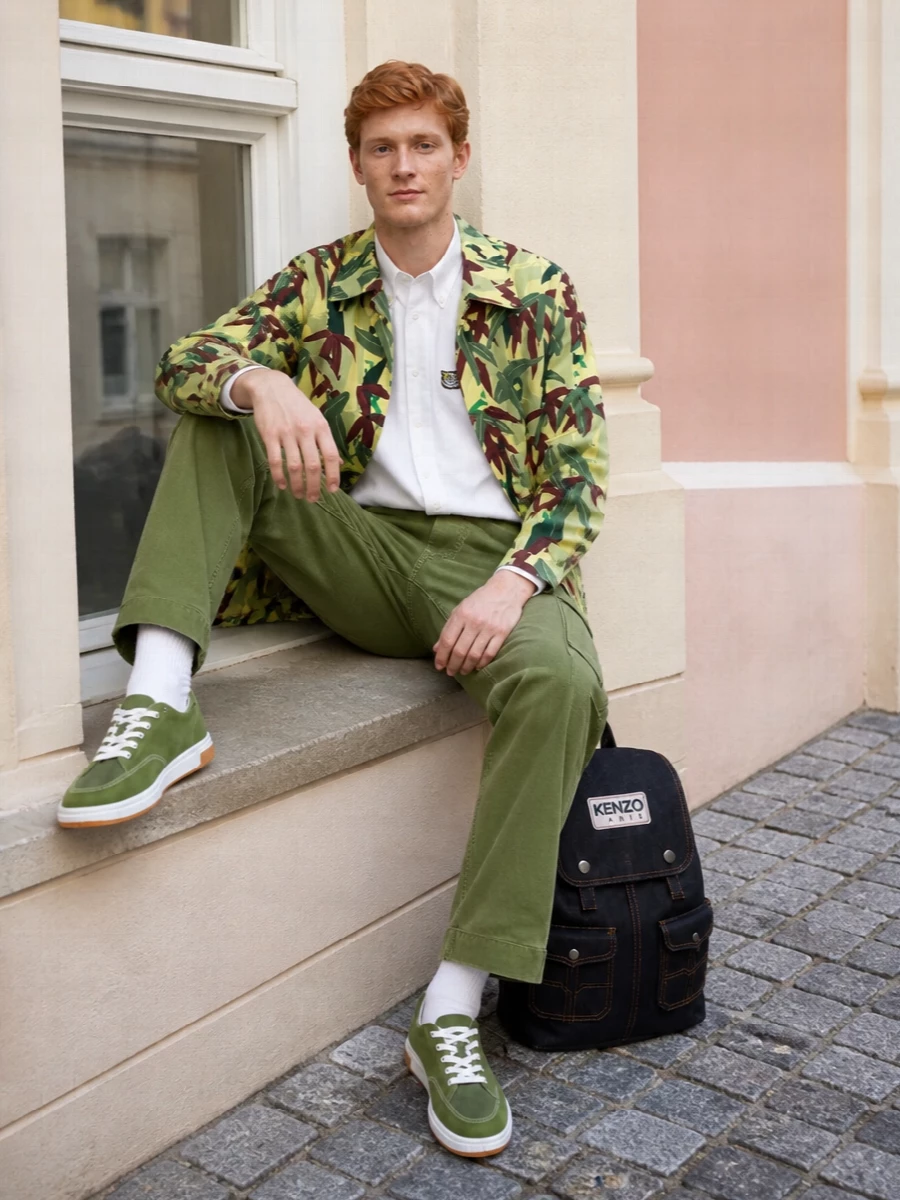 Kenzo tropical camo jacket olive cargo outfit